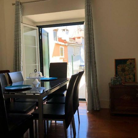Grandmommy'S House - Traditional And Comfy Lisboan Apartment Luaran gambar