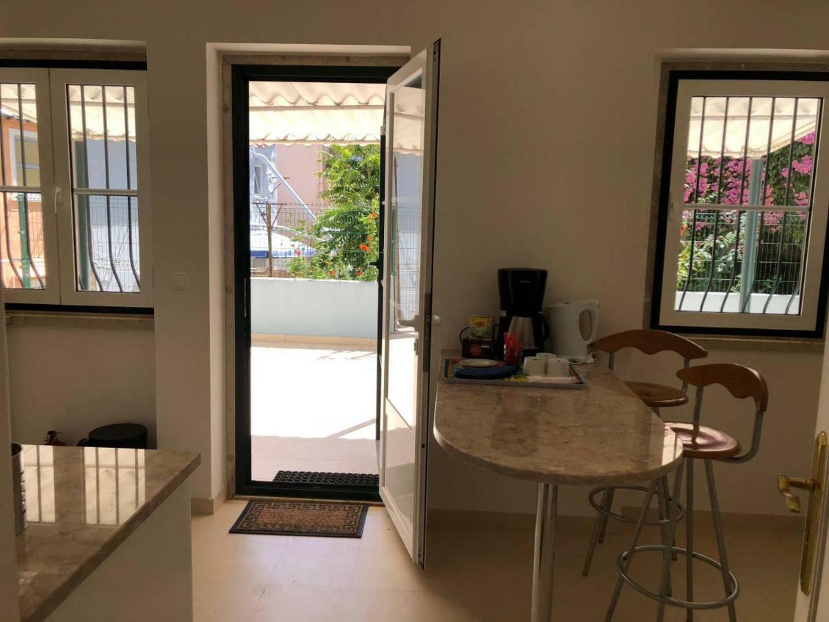 Grandmommy'S House - Traditional And Comfy Lisboan Apartment Luaran gambar