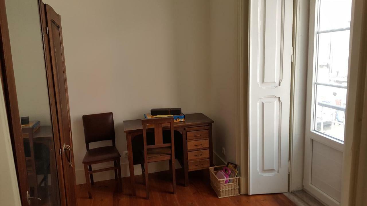 Grandmommy'S House - Traditional And Comfy Lisboan Apartment Luaran gambar